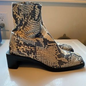 Snakeskin Leather Boots from Zara